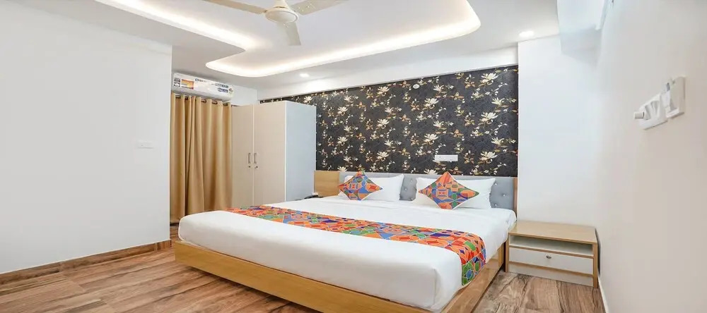 Бангалор: Fabhotel Redmoon Suites