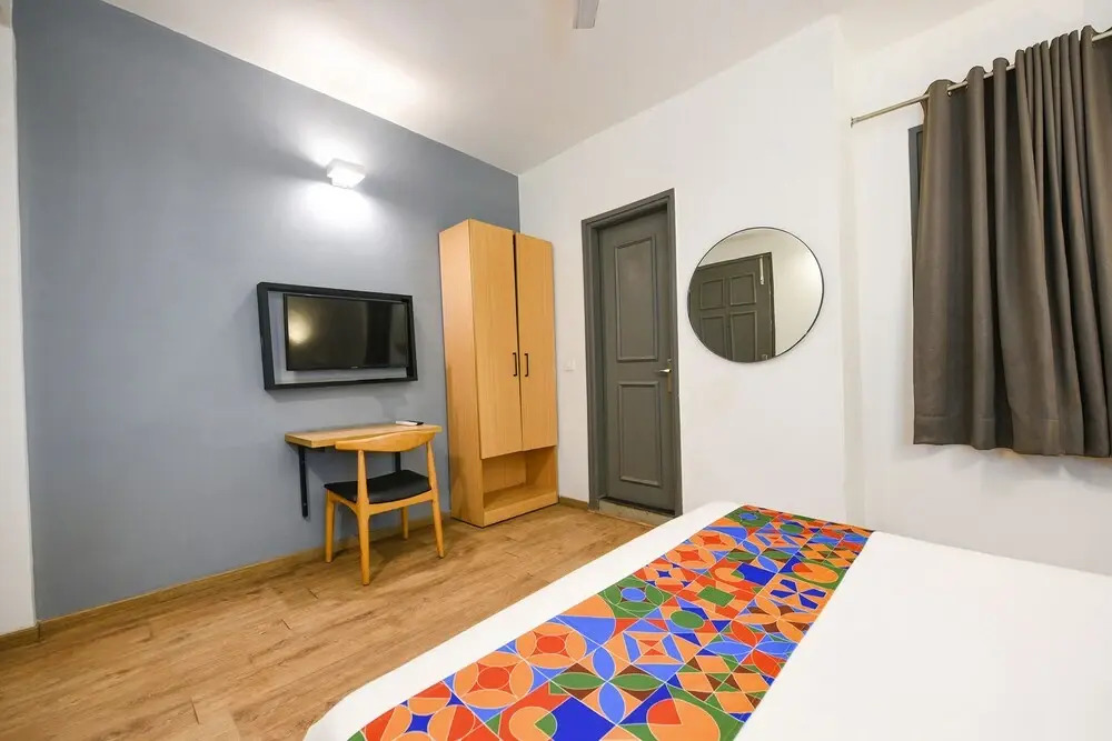 Фаридабад: Fabhotel Crown Inn