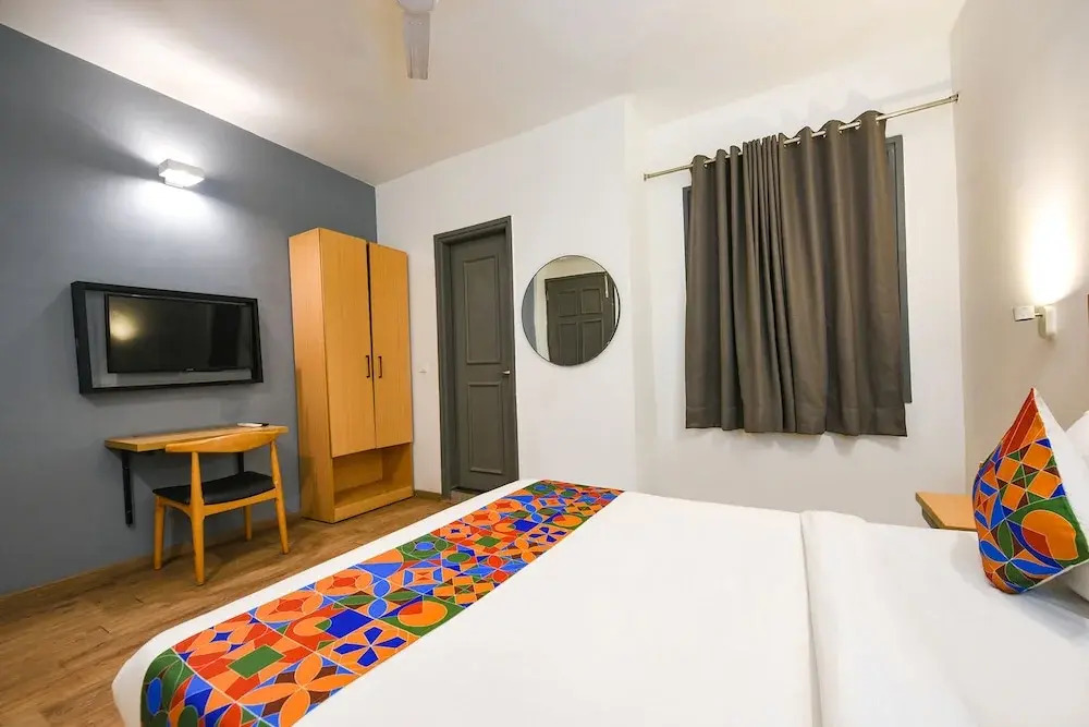 Фаридабад: Fabhotel Crown Inn