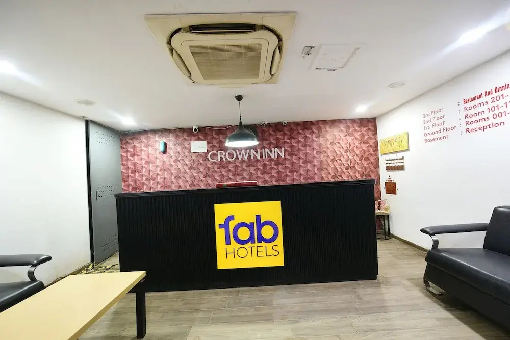 Фаридабад: Fabhotel Crown Inn