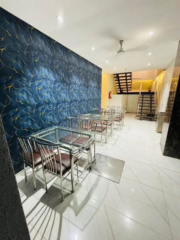 Мумбаи: Powai Inn By Glitz Hotels