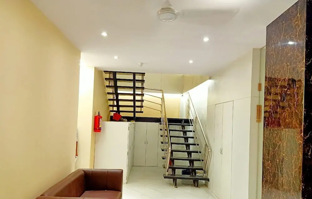 Мумбаи: Powai Inn By Glitz Hotels