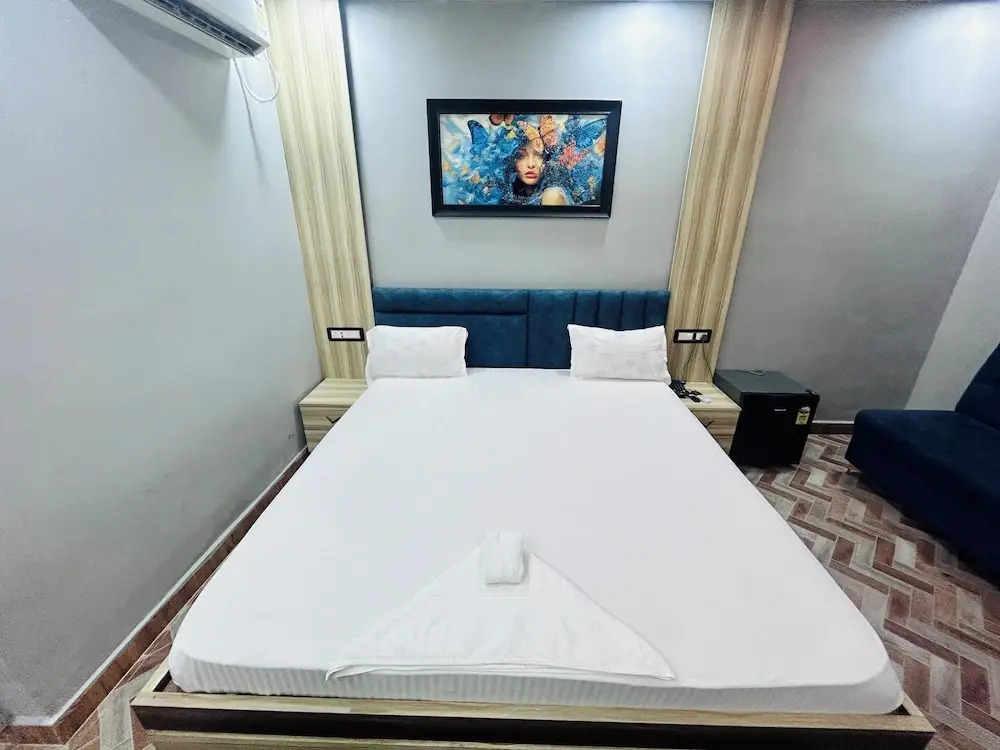 Дарбханга: Hotel Dwarka Palace