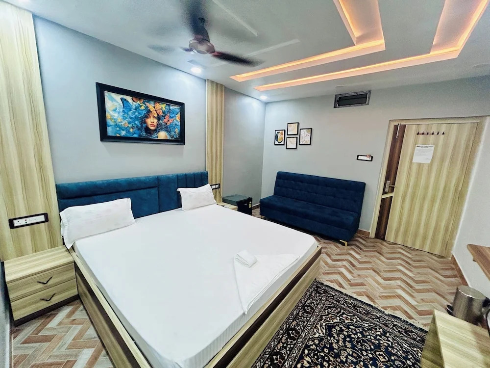 Дарбханга: Hotel Dwarka Palace