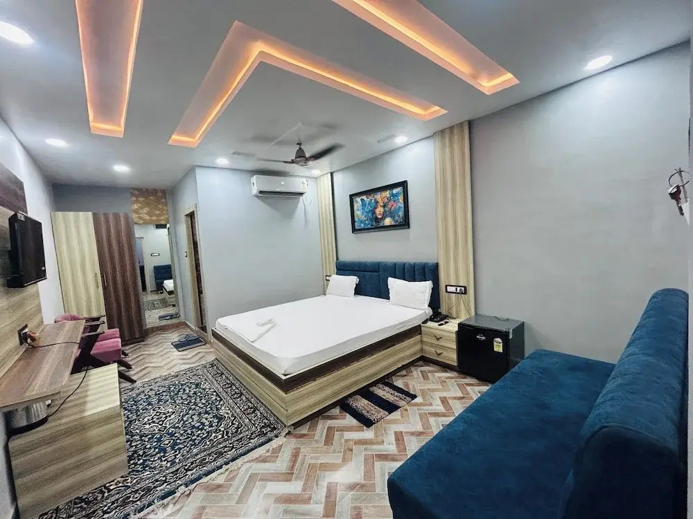 Дарбханга: Hotel Dwarka Palace