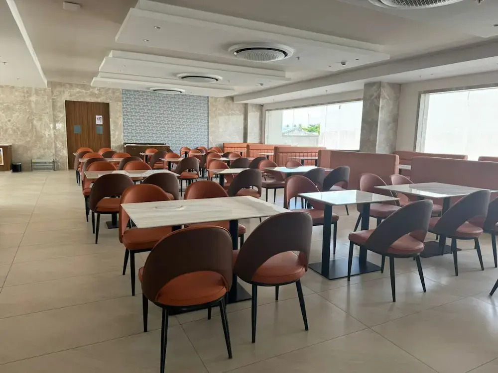 Эроде: Hotel Royal Embassy