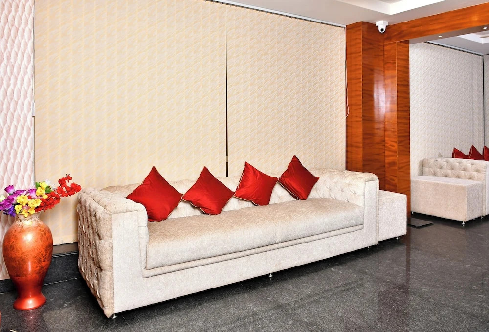 Бангалор: Royal Stay