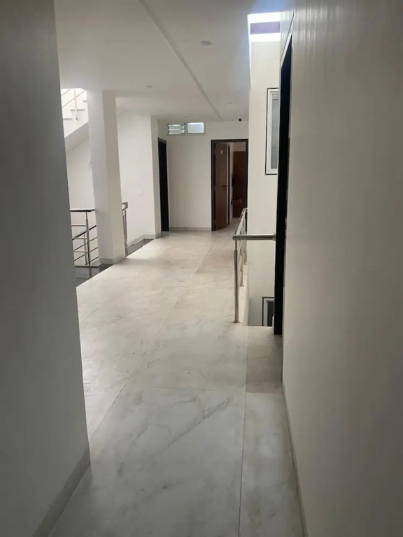 Индаур: Hotel Suraj