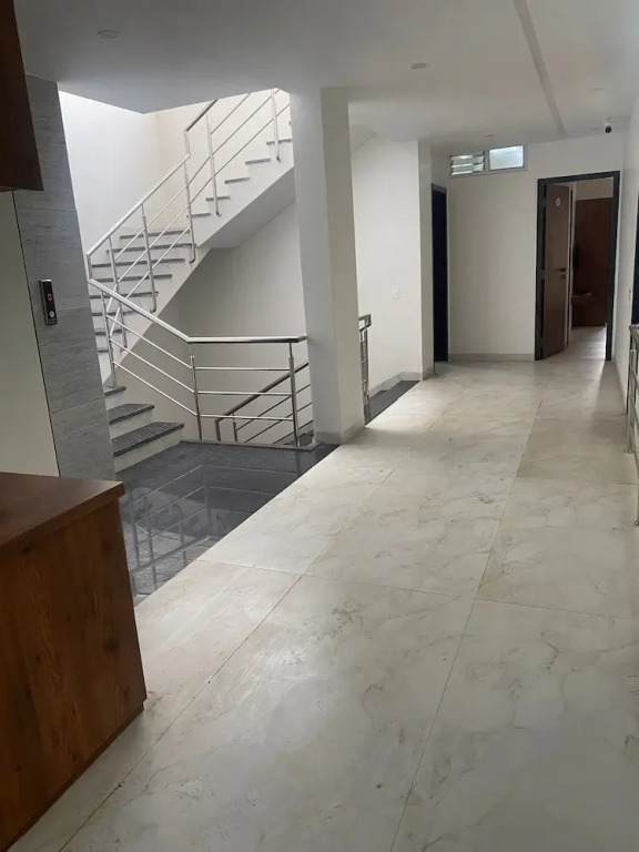 Индаур: Hotel Suraj