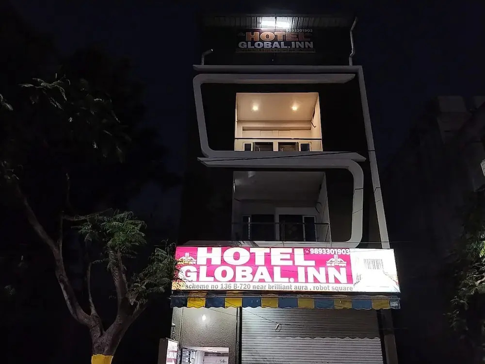 Индаур: Hotel Global Inn
