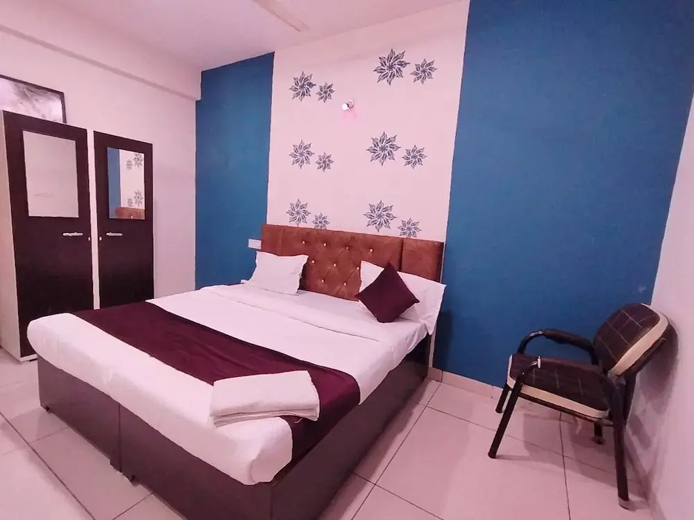 Индаур: Hotel Global Inn