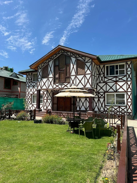 Пахалгам: wildflower villa