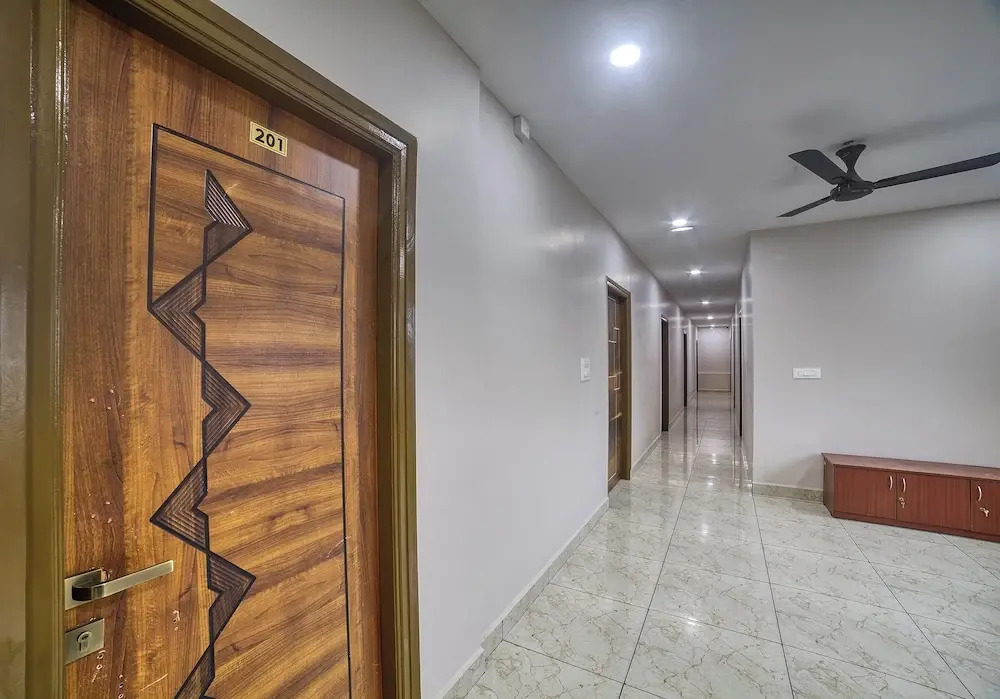 Chikkajala: Stay On The Way Near Bangalore Airport