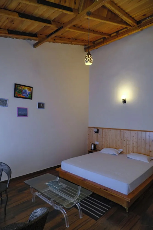 Наинитал: Saanidhya Homestay