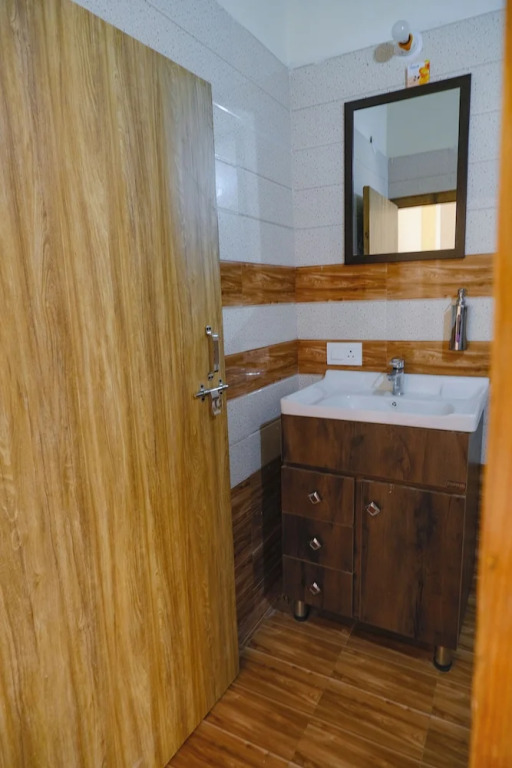 Наинитал: Saanidhya Homestay