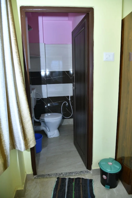 Колката: MM Hotel and Service Apartment