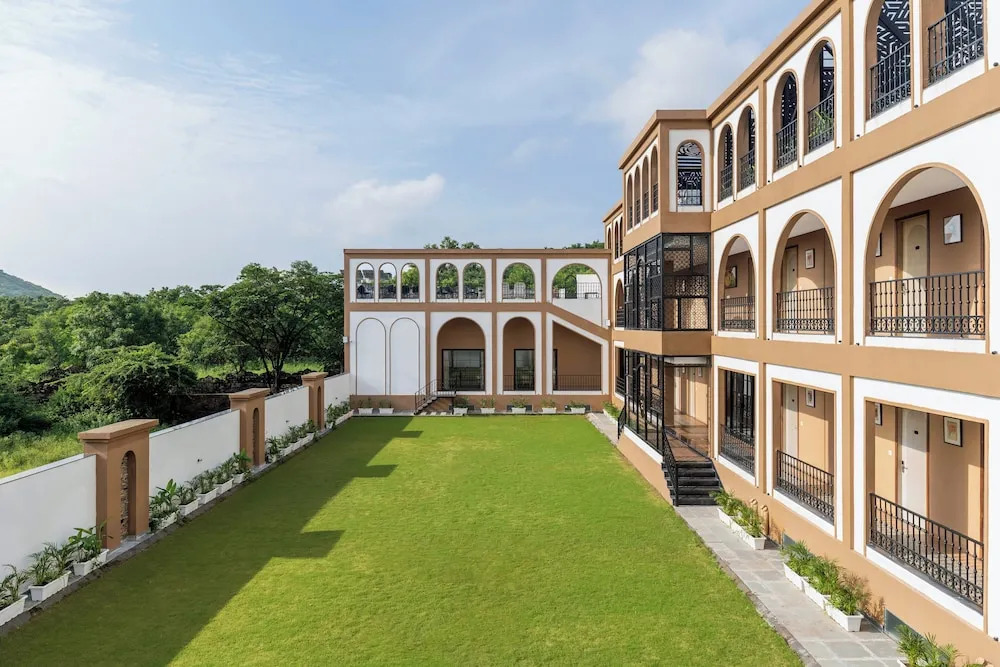 Удаипур: The Montail Udaipur