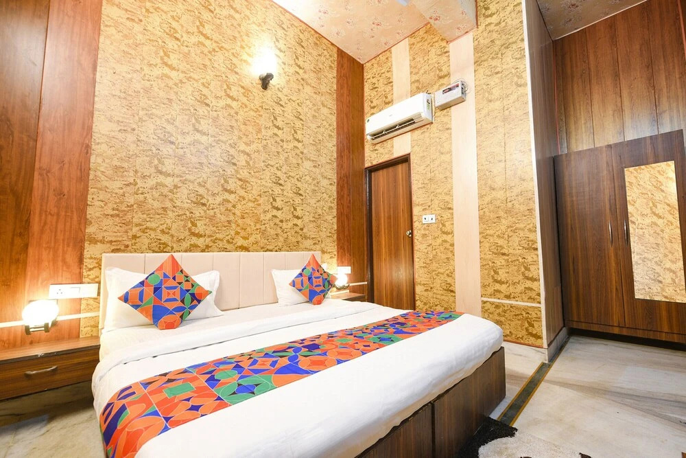 Фаридабад: Fabhotel The Grand Palace