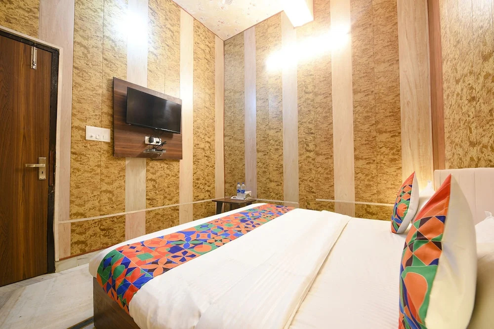 Фаридабад: Fabhotel The Grand Palace