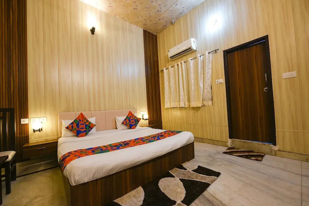 Фаридабад: Fabhotel The Grand Palace