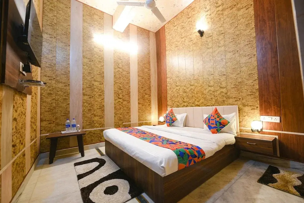 Фаридабад: Fabhotel The Grand Palace