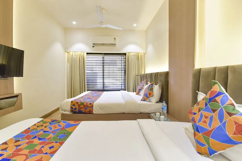 Индаур: Fabhotel Kesar