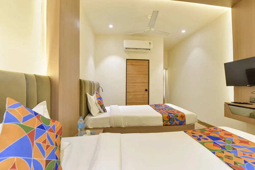 Индаур: Fabhotel Kesar