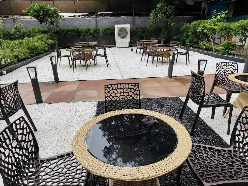Нью-Дели: Rivaz Hotel And Restaurant