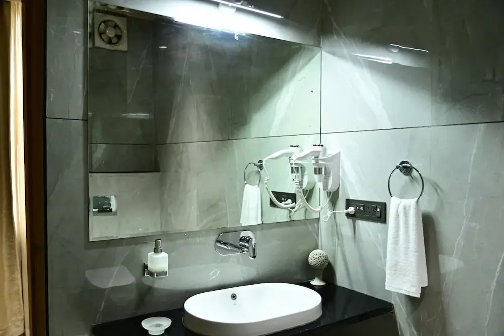 Индаур: Indore International Convention Center