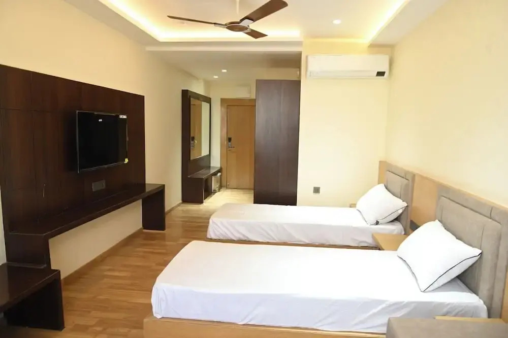 Индаур: Indore International Convention Center