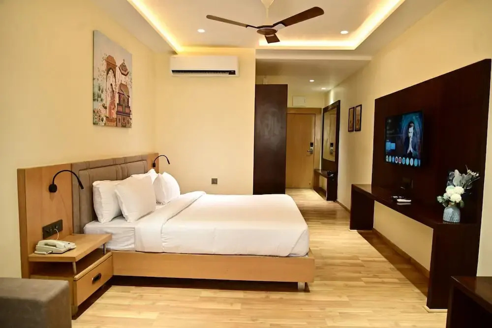 Индаур: Indore International Convention Center