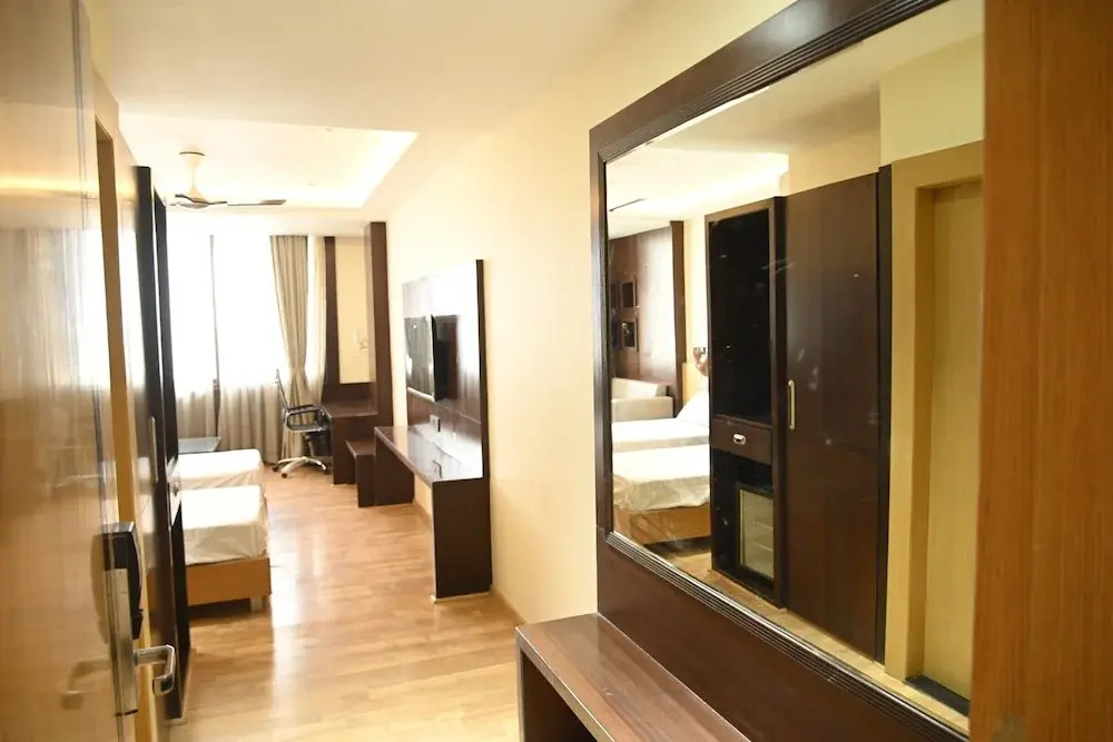 Индаур: Indore International Convention Center