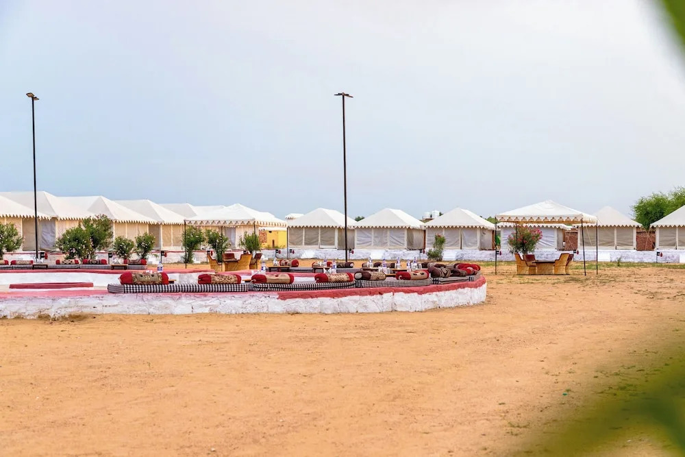 Каной: Chandrawat Desert Camp