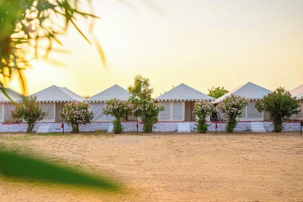 Каной: Chandrawat Desert Camp