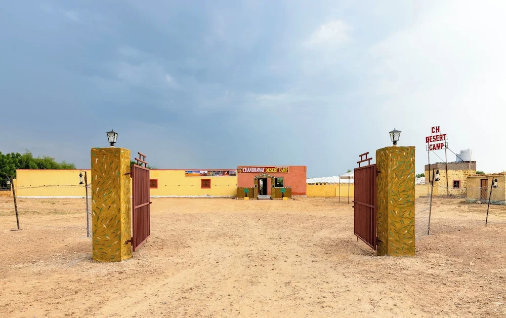 Каной: Chandrawat Desert Camp