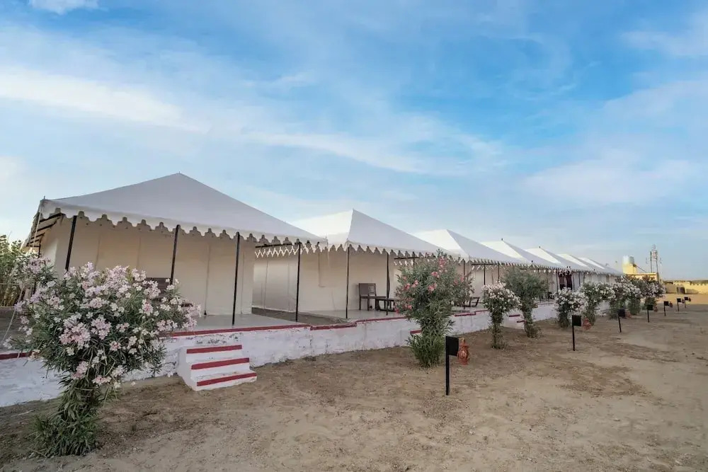 Каной: Chandrawat Desert Camp