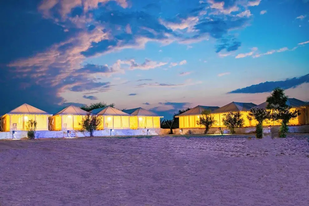 Каной: Chandrawat Desert Camp