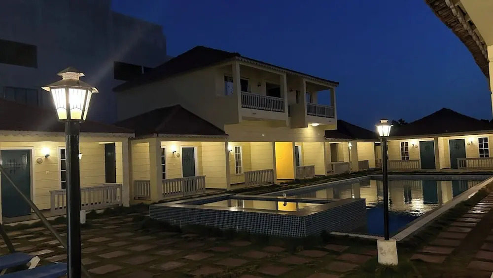 Мундра: The village resort