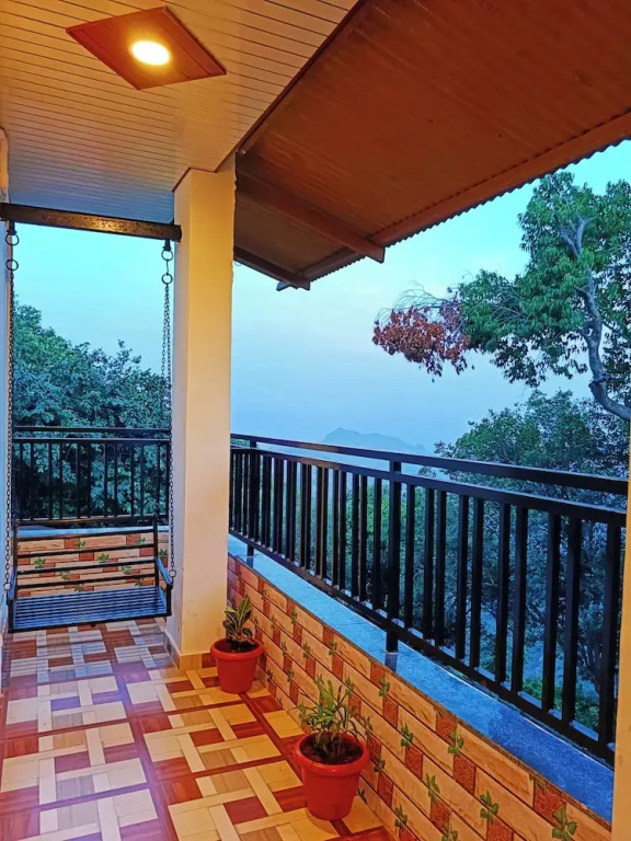 Матеран: Janani Niwas Matheran