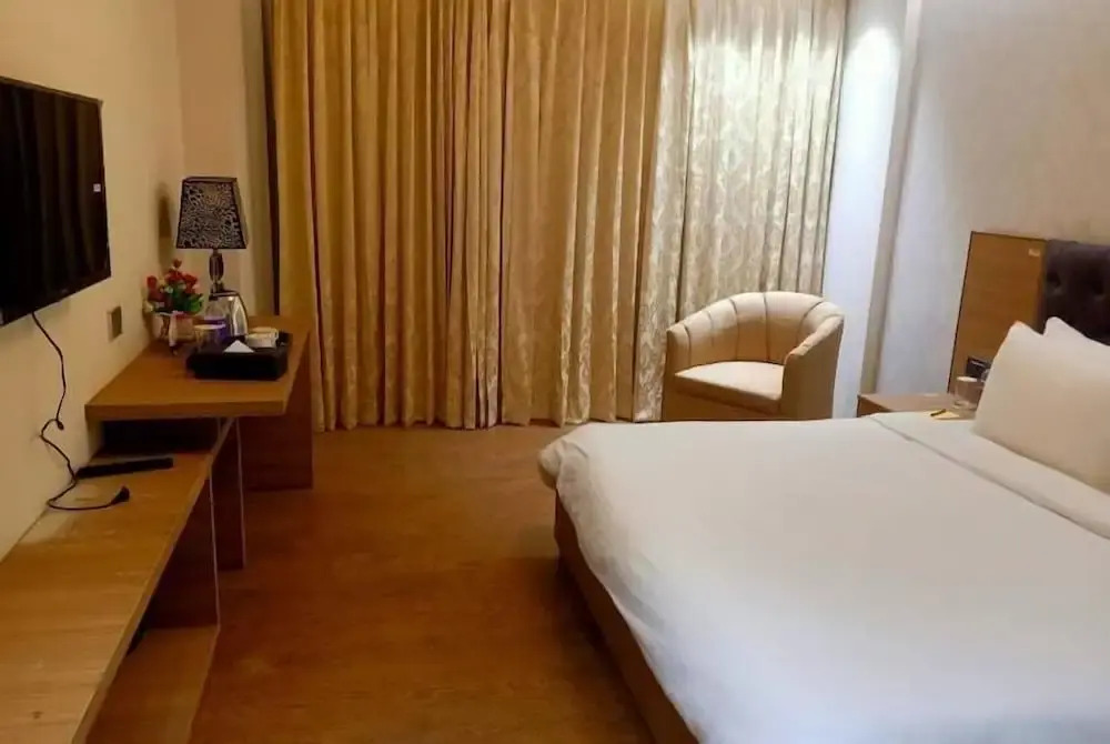 Гуруграм: Hotel 91 Huda City Centre