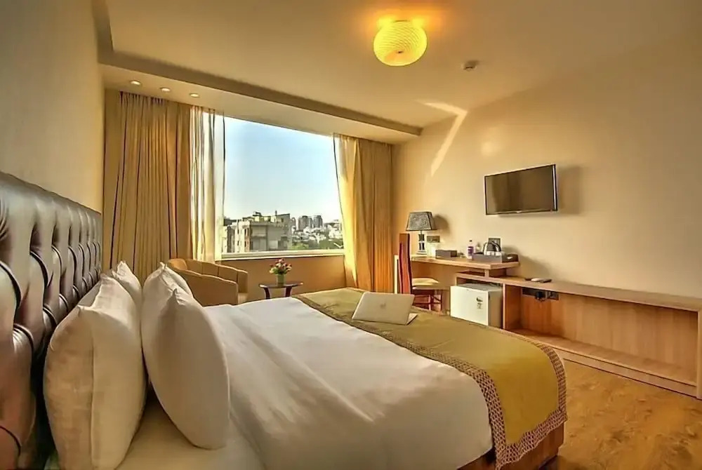 Гуруграм: Hotel 91 Huda City Centre