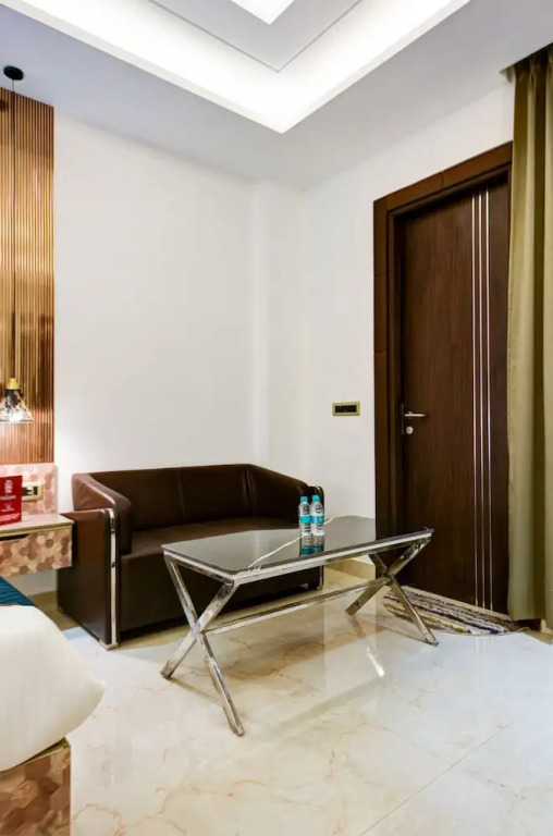Нойда: Suite Grand Plaza Noida