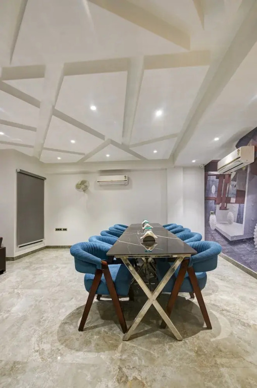 Нойда: Suite Grand Plaza Noida