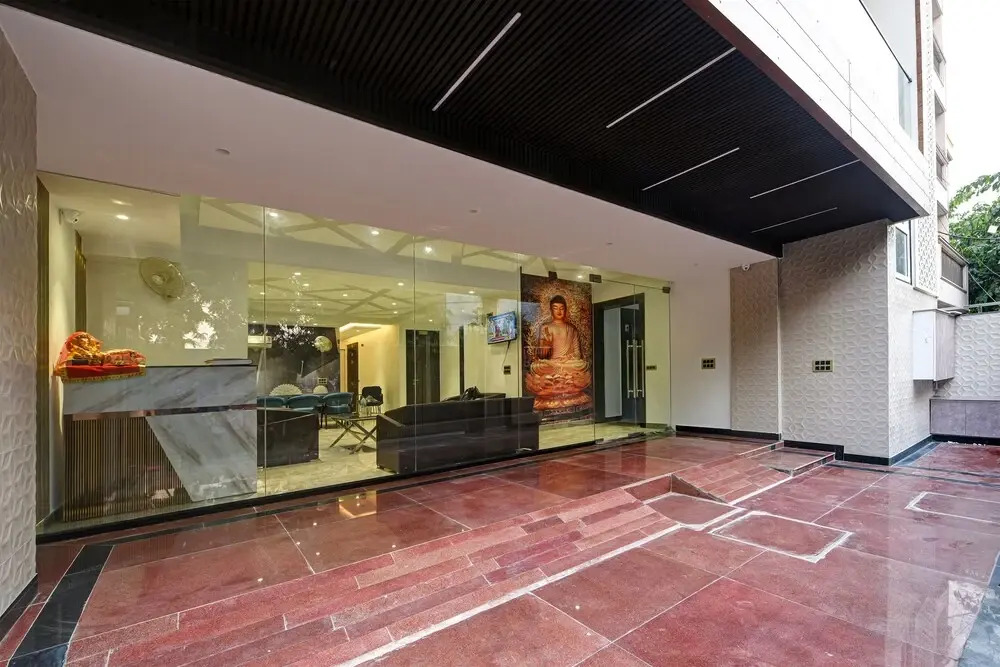 Нойда: Suite Grand Plaza Noida