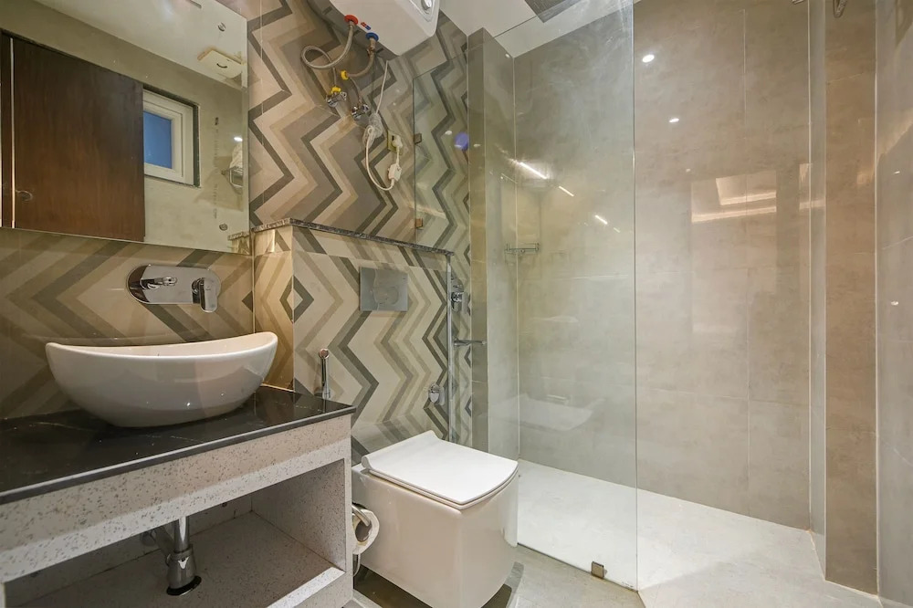 Нойда: Suite Grand Plaza Noida