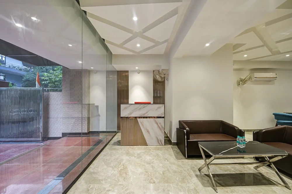 Нойда: Suite Grand Plaza Noida