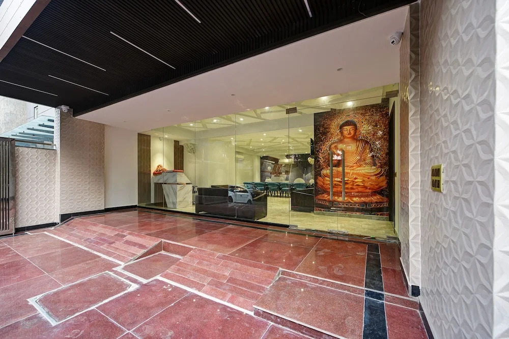 Нойда: Suite Grand Plaza Noida