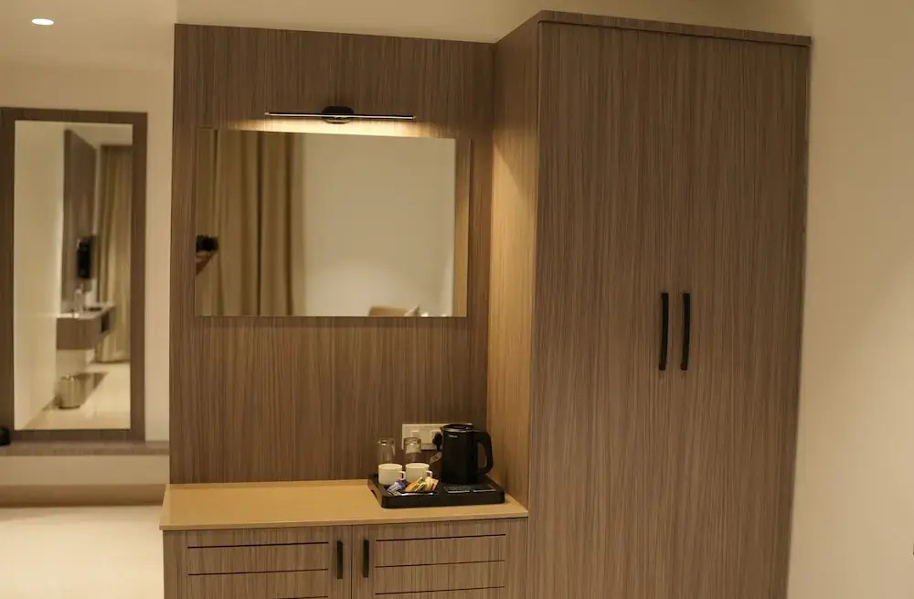 Карур: Kongu Residency