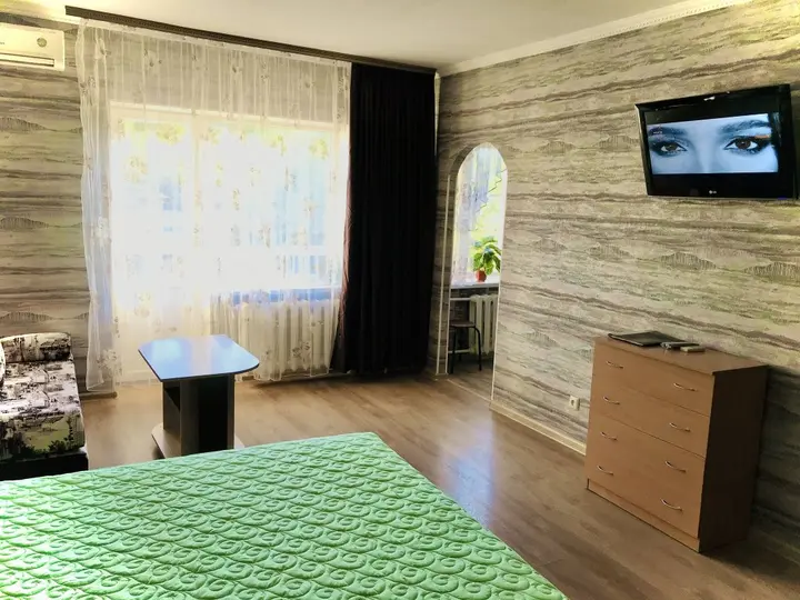Керчь: Na Lenina 2 Apartments