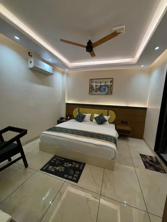 Гайя: Hotel Shakuntla Palace